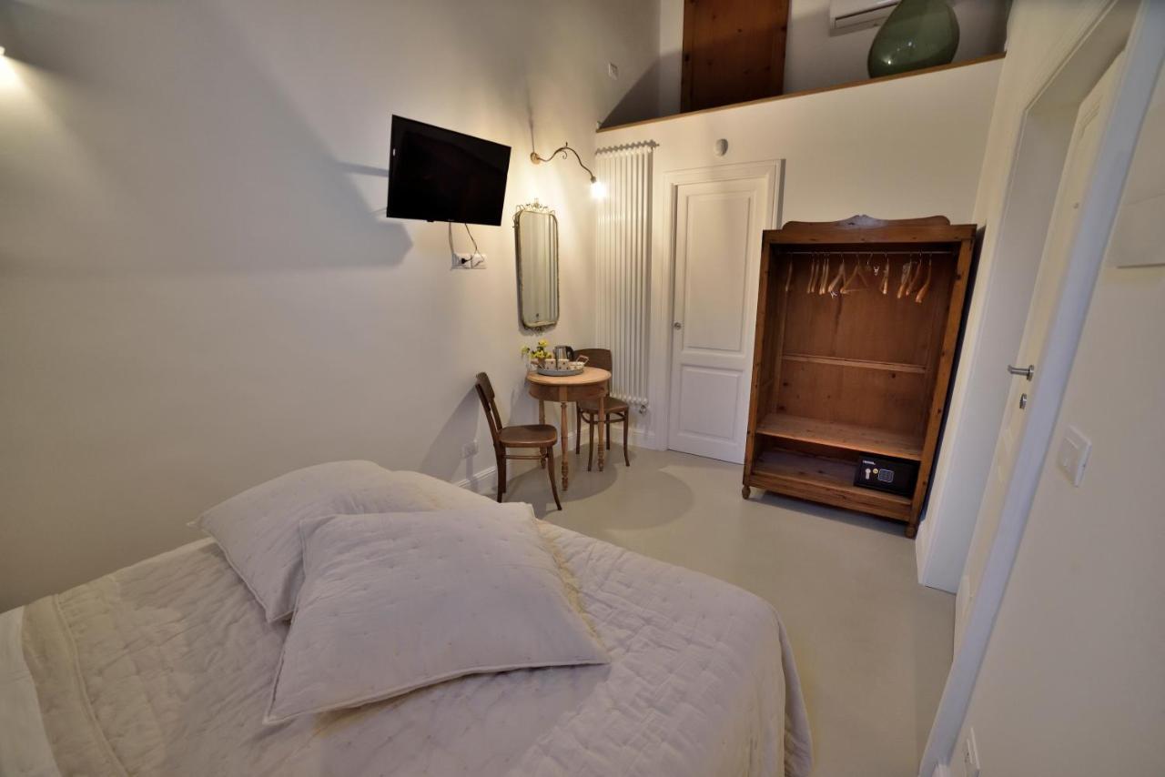 B&B Murex Бари Экстерьер фото